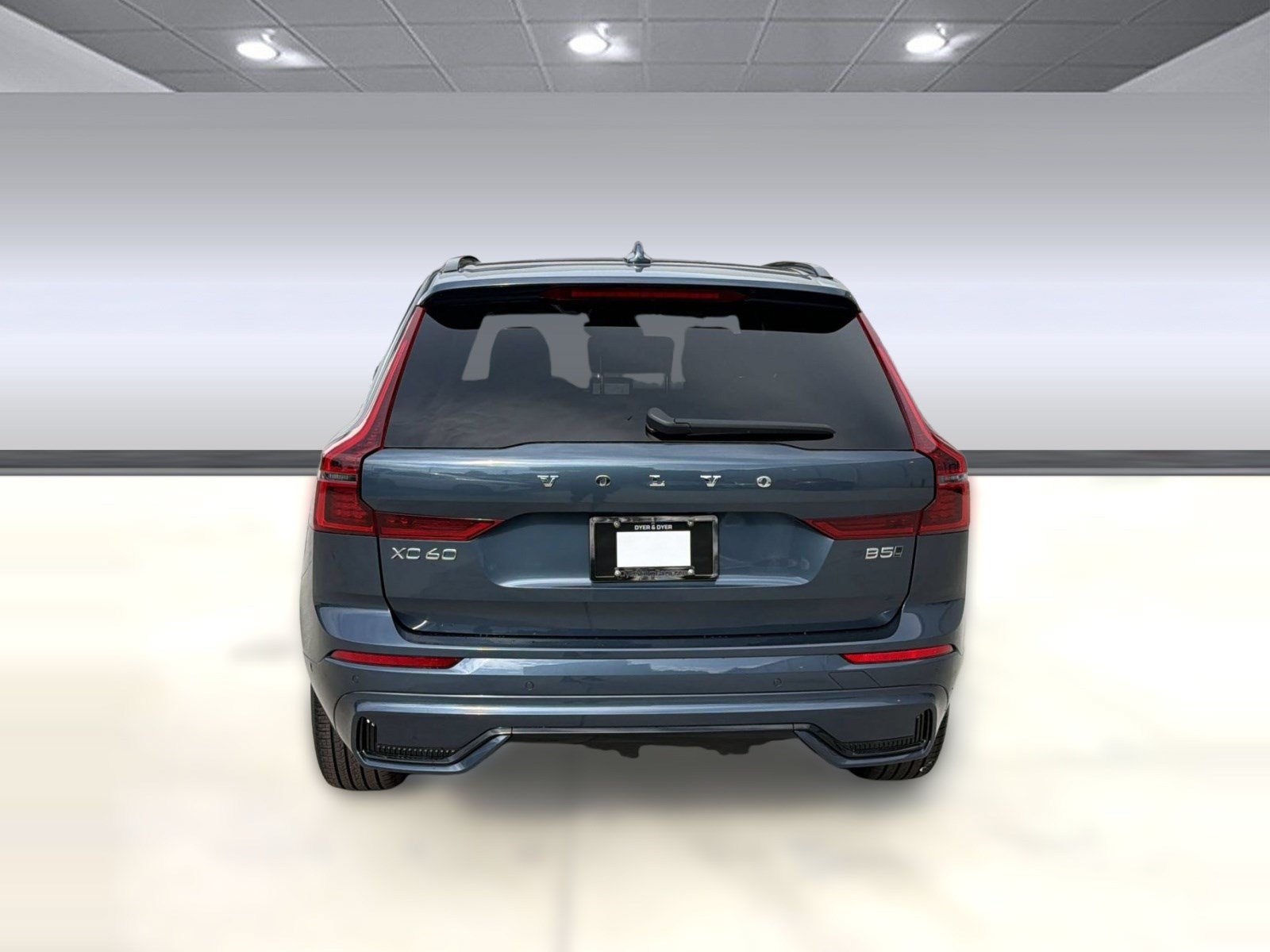 New 2026 Volvo XC60 B5 Plus w/ Climate Package AWD/4WD image 10