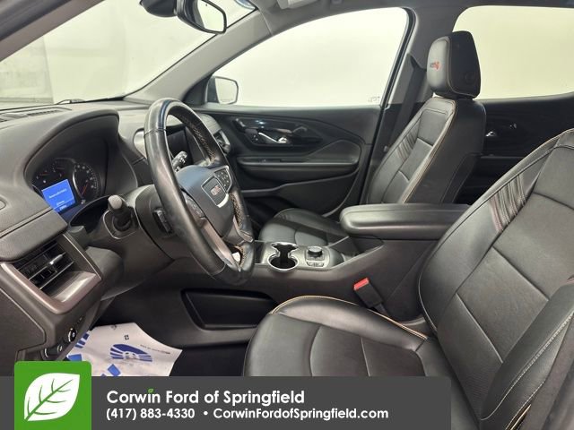 Used 2023 GMC Terrain AT4 image 29