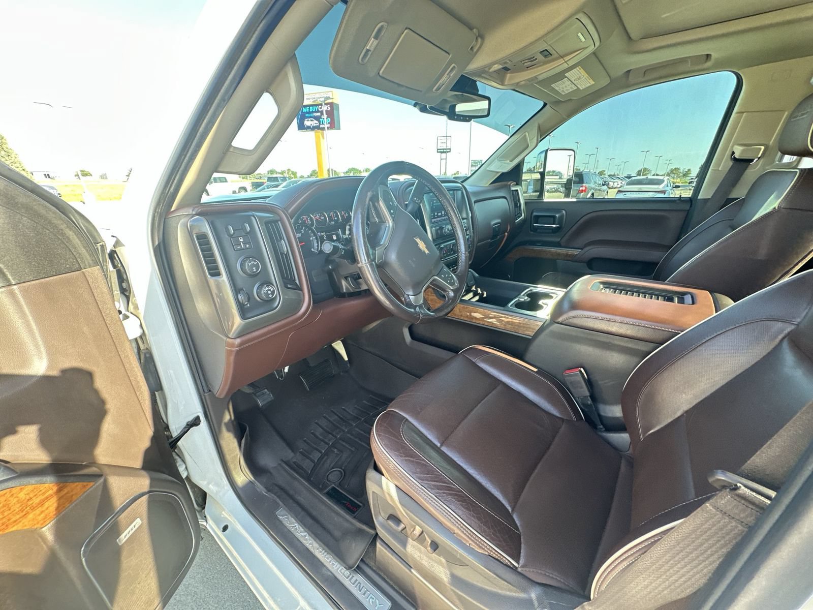 Used 2017 Chevrolet Silverado 3500 High Country AWD/4WD image 10