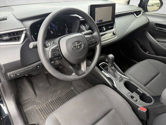 Used 2026 Toyota Corolla LE FWD image 12