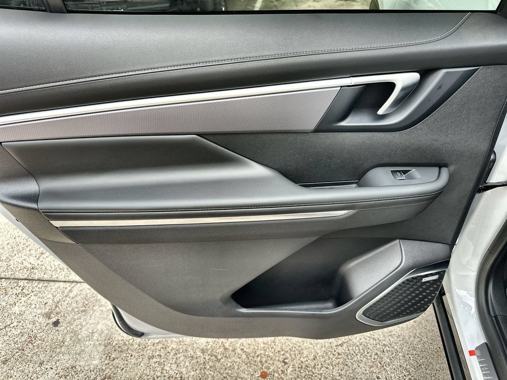 New 2026 Buick Enclave Sport Touring w/ Power Package FWD image 15