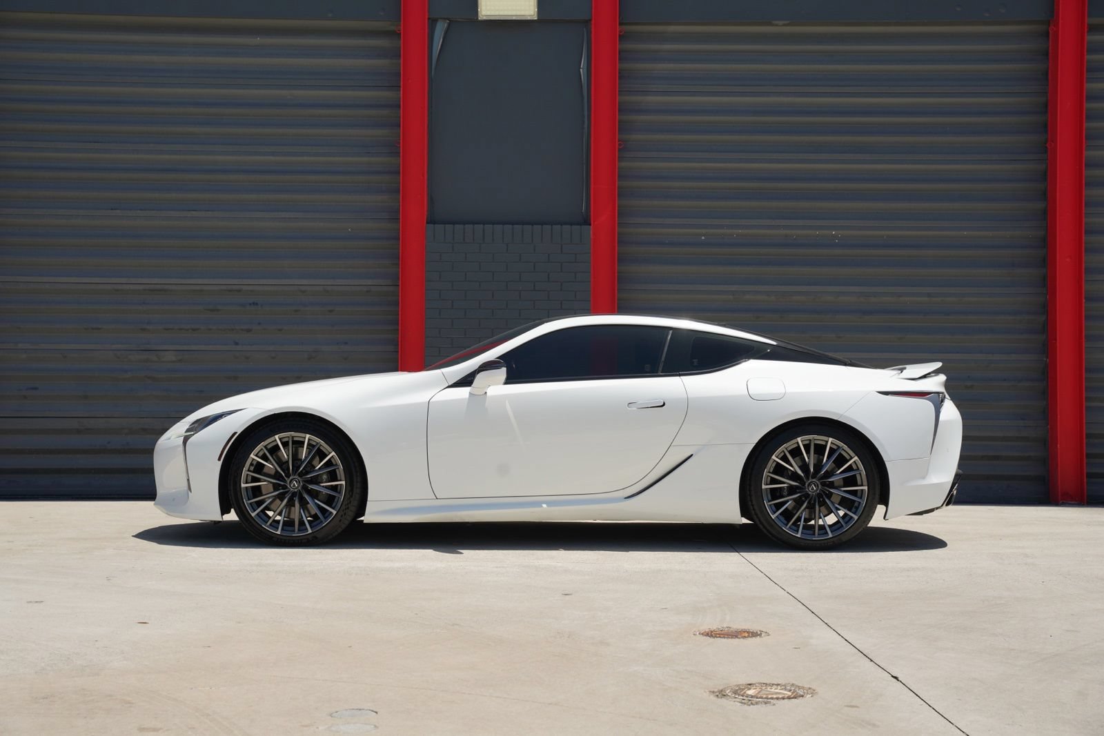 Used 2024 Lexus LC 500 Coupe w/ Dynamic Handling Package RWD image 3