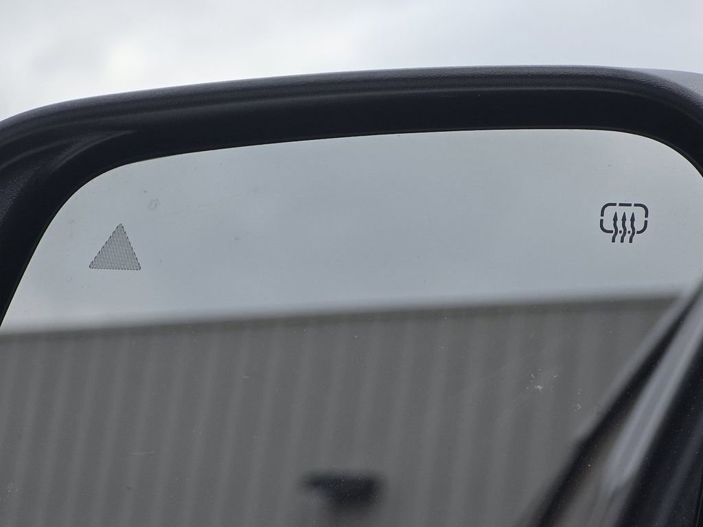 Used 2022 Jeep Grand Cherokee Laredo X image 8