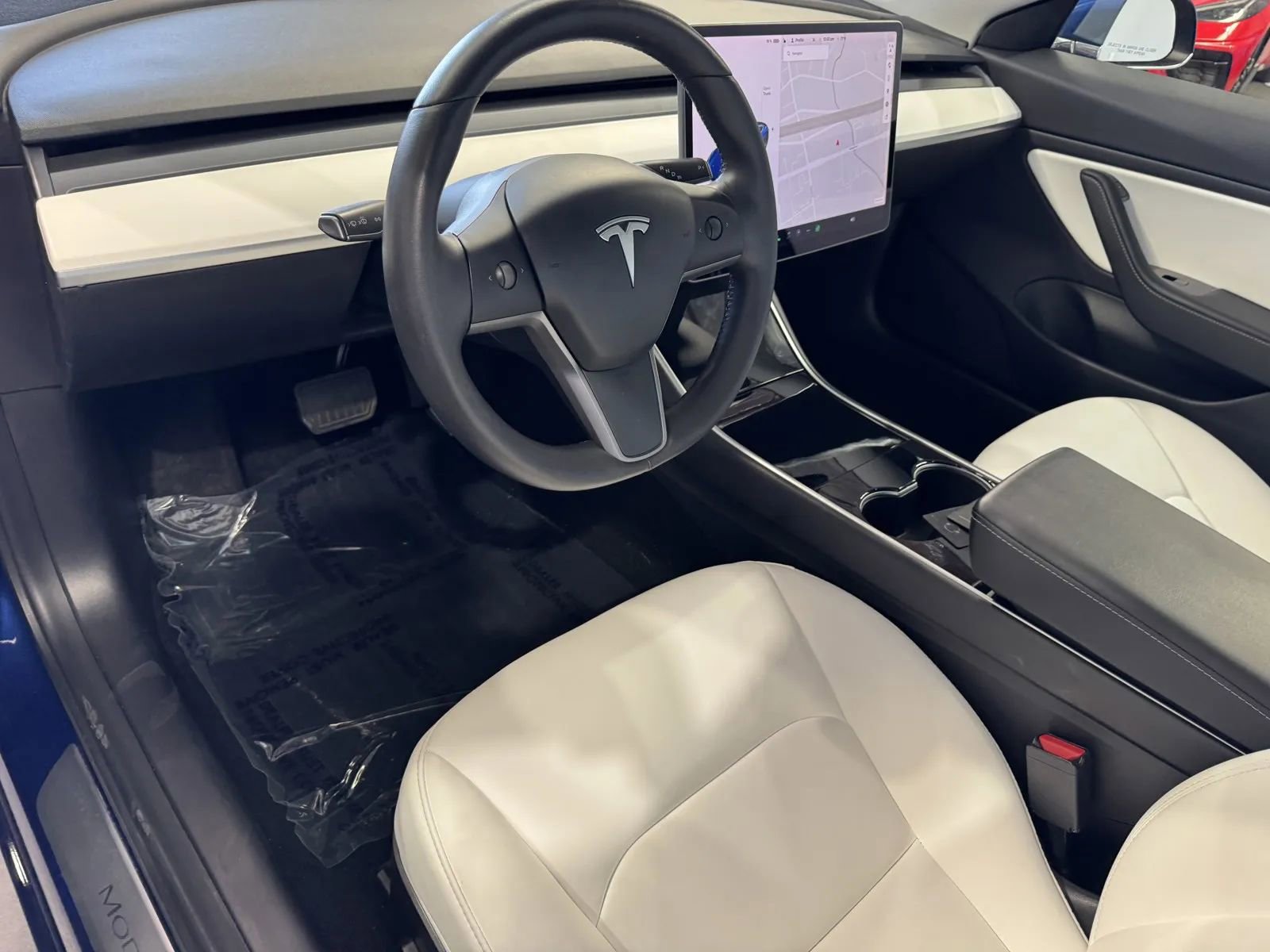 Used 2020 Tesla Model 3 Standard Range Plus image 11
