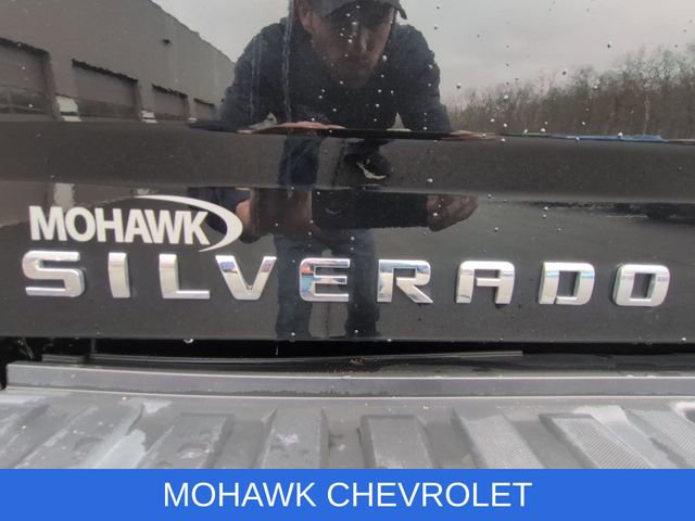 Used 2018 Chevrolet Silverado 1500 LTZ Z71 w/ LTZ Plus Package image 33
