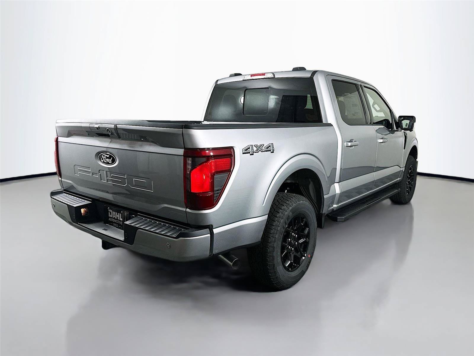 New 2026 Ford F150 XLT w/ Equipment Group 302A MID AWD/4WD image 13