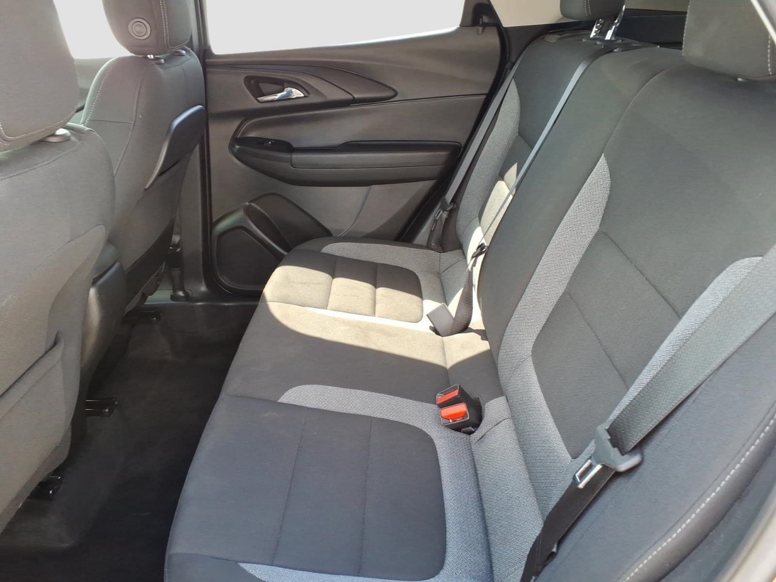 Used 2023 Chevrolet TrailBlazer LT FWD image 14