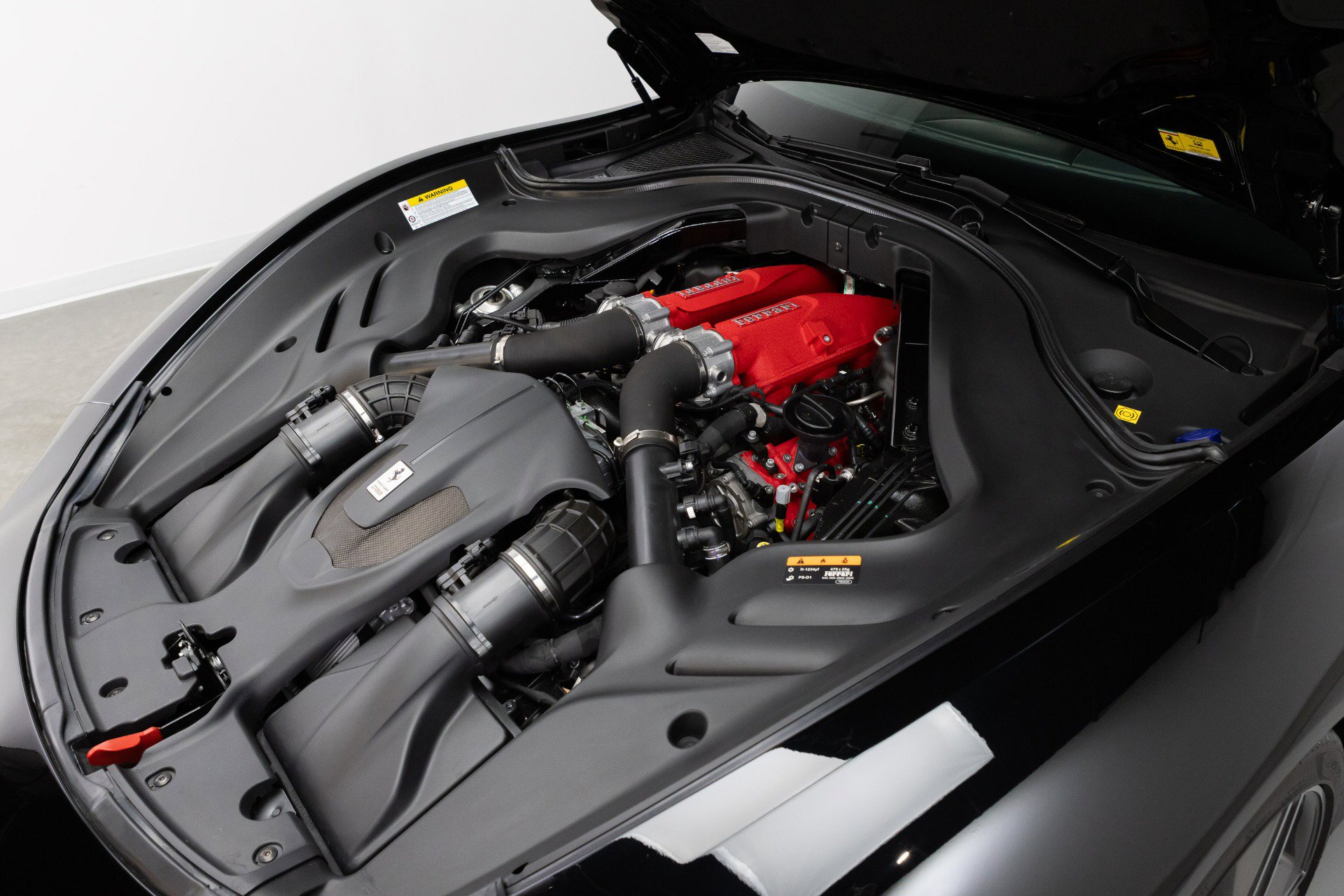 Certified 2022 Ferrari Roma RWD image 89