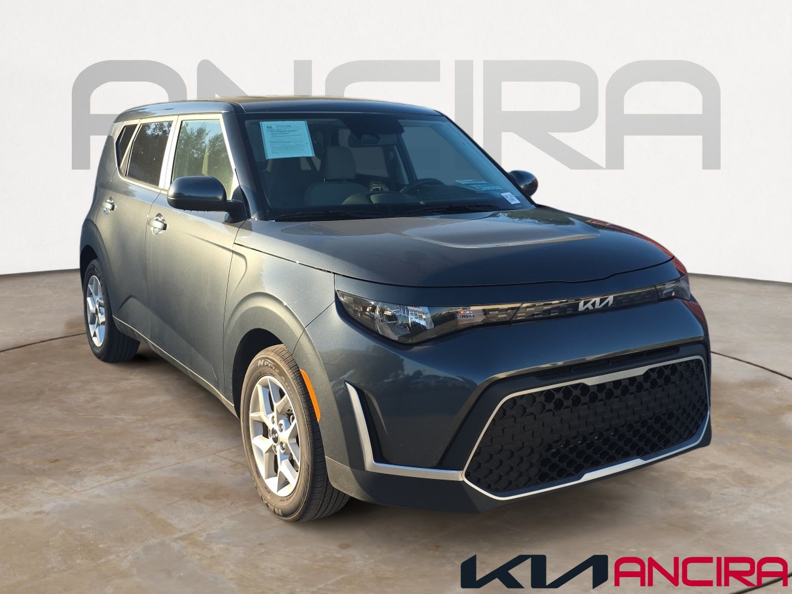 Used 2025 Kia Soul LX w/ LX Technology Package