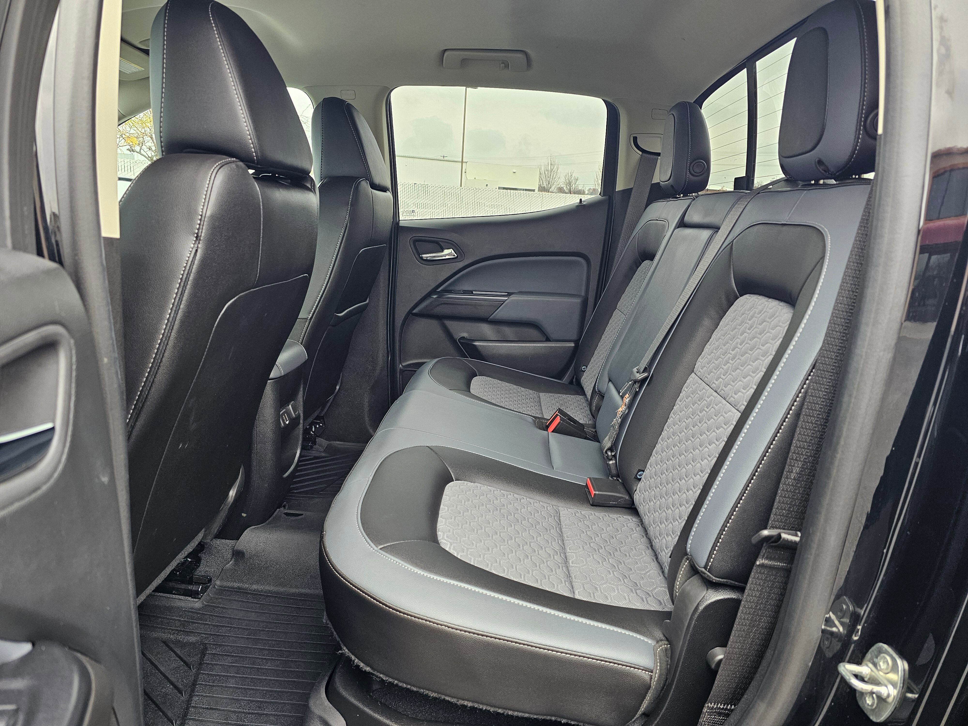 Used 2020 Chevrolet Colorado Z71 image 13