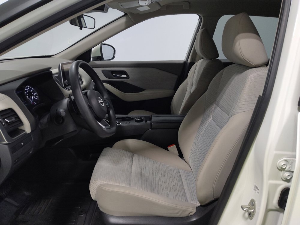 Used 2023 Nissan Rogue SV image 17