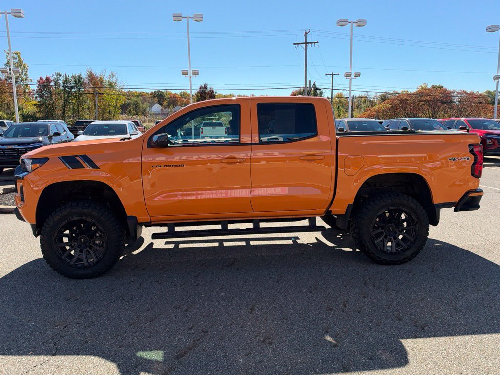 Used 2026 Chevrolet Colorado LT AWD/4WD image 11