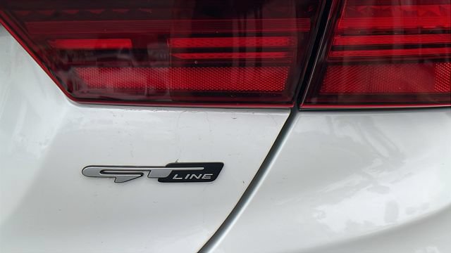 Used 2023 Kia Forte GT-Line w/ GT-Line Technology Package FWD image 10