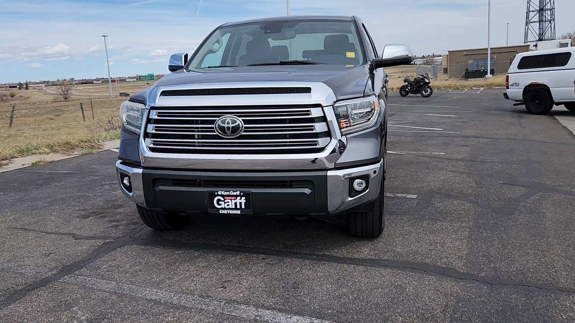 Used 2020 Toyota Tundra Limited w/ Limited Premium Package image 4
