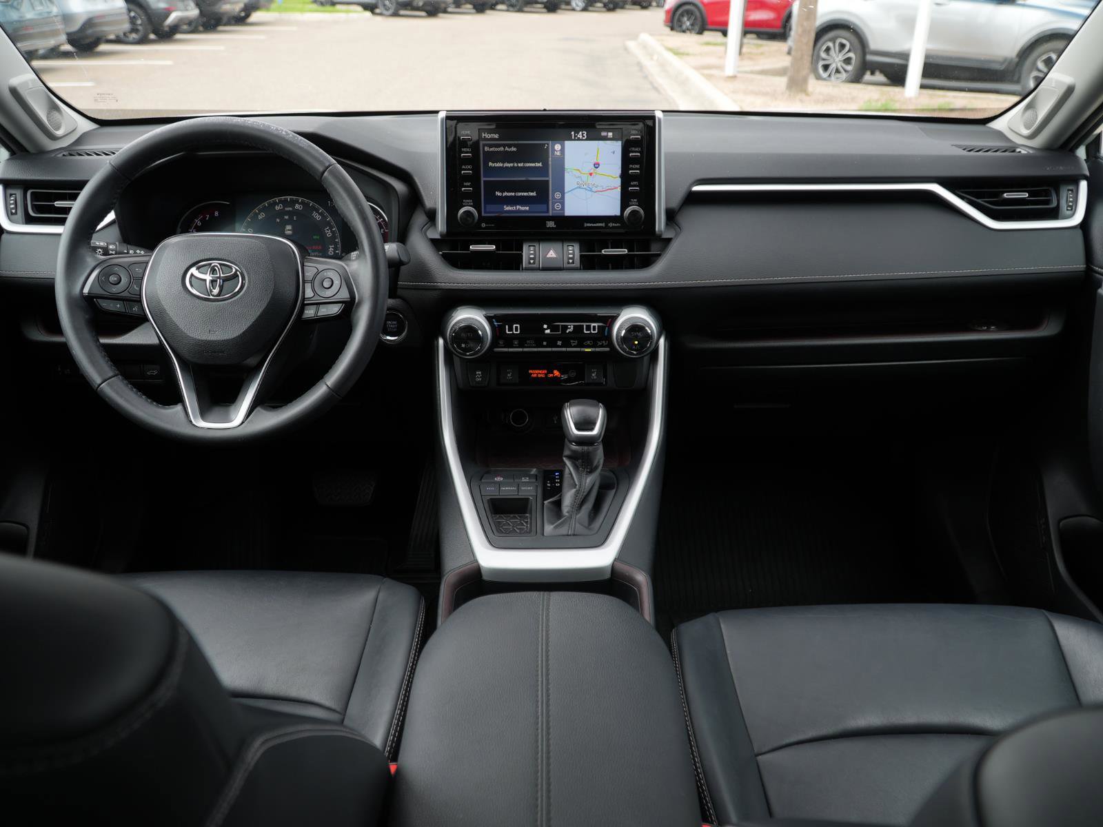 Used 2020 Toyota RAV4 Limited FWD image 19