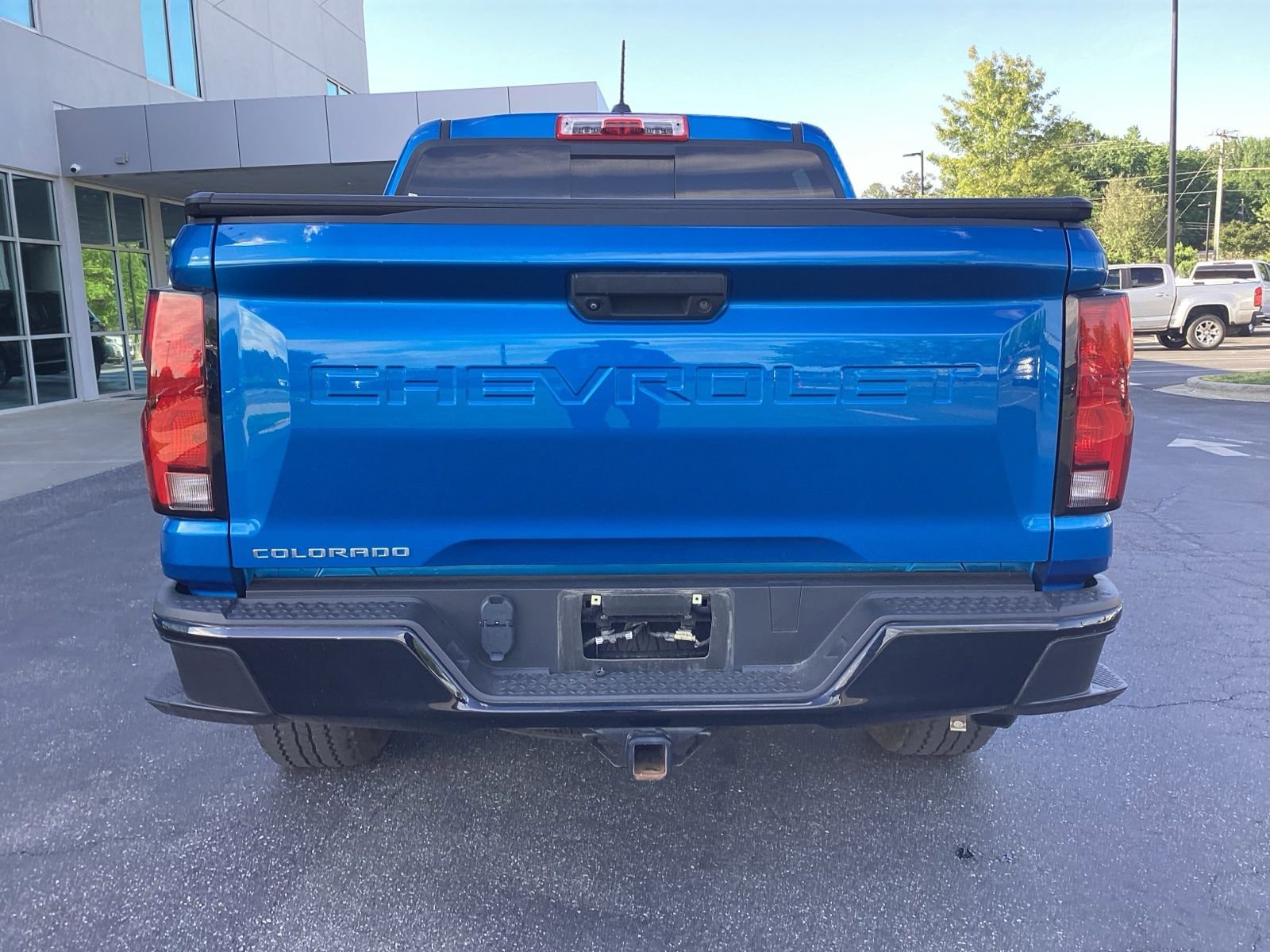 Used 2023 Chevrolet Colorado Z71 w/ Z71 Convenience Package 2 image 3