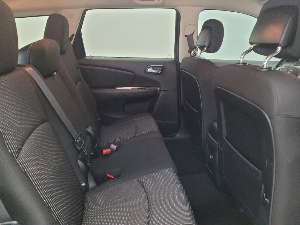 Used 2020 Dodge Journey SE w/ SE Popular Equipment Group FWD image 19