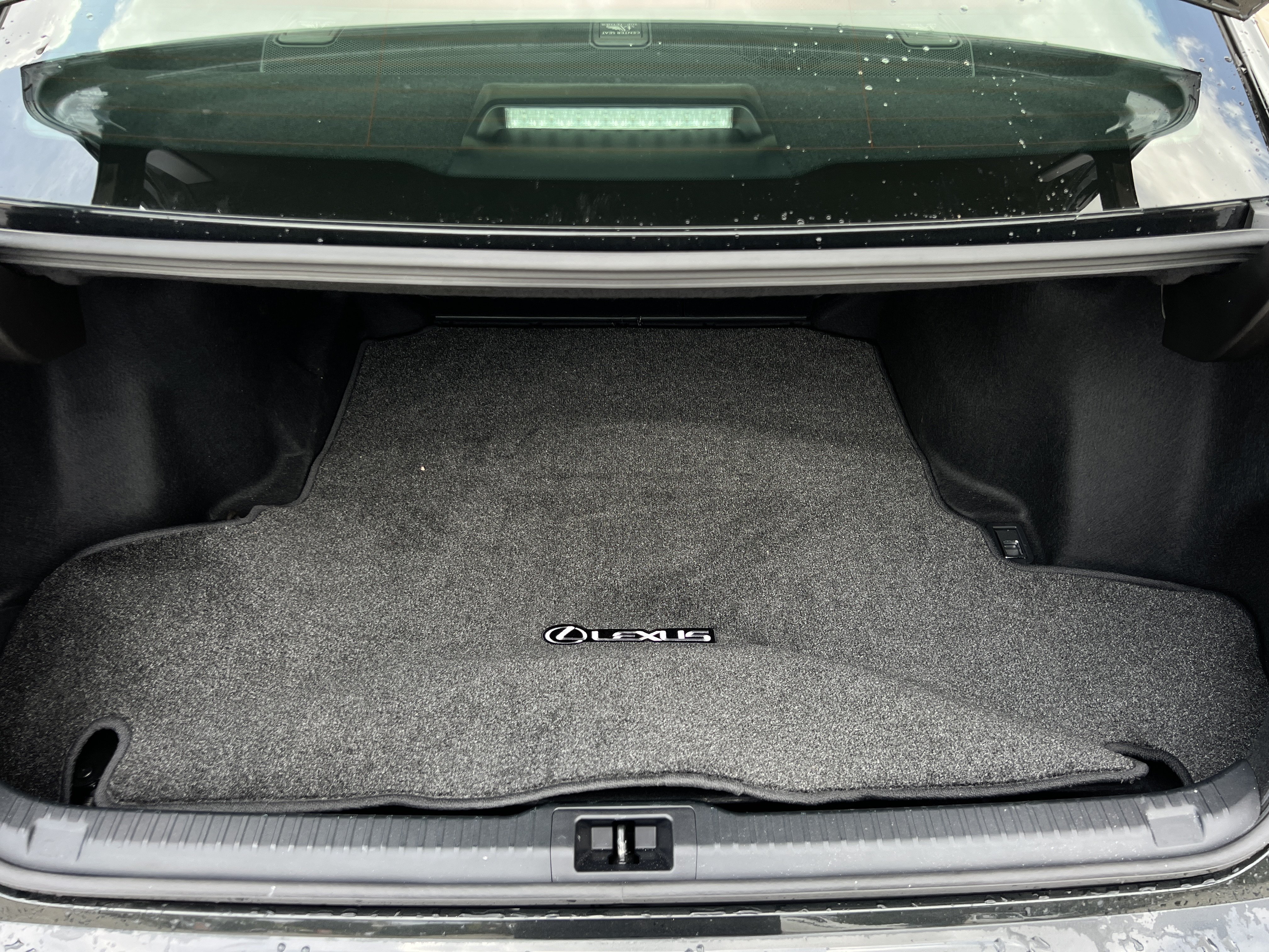 Used 2025 Lexus IS 350 F Sport RWD image 24