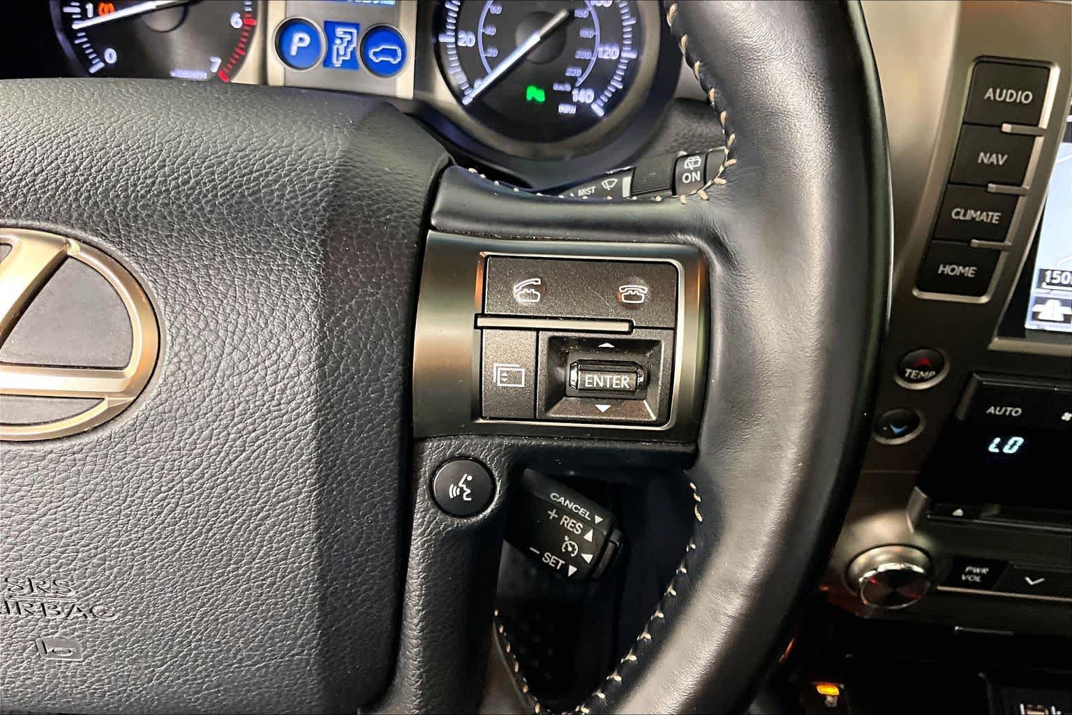 Used 2019 Lexus GX 460 Premium AWD/4WD image 23