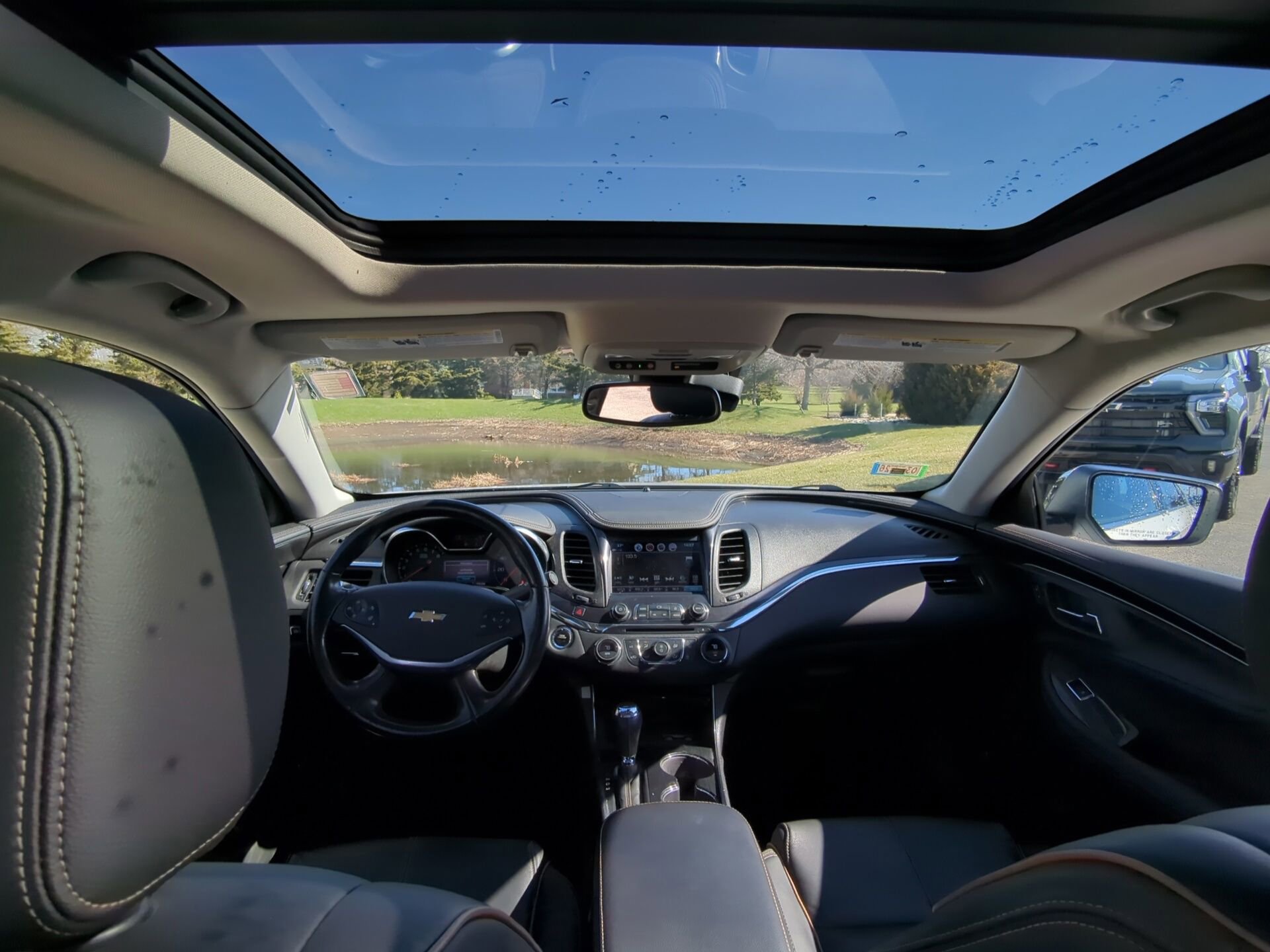 Used 2017 Chevrolet Impala Premier w/ Enhanced Convenience Package image 20