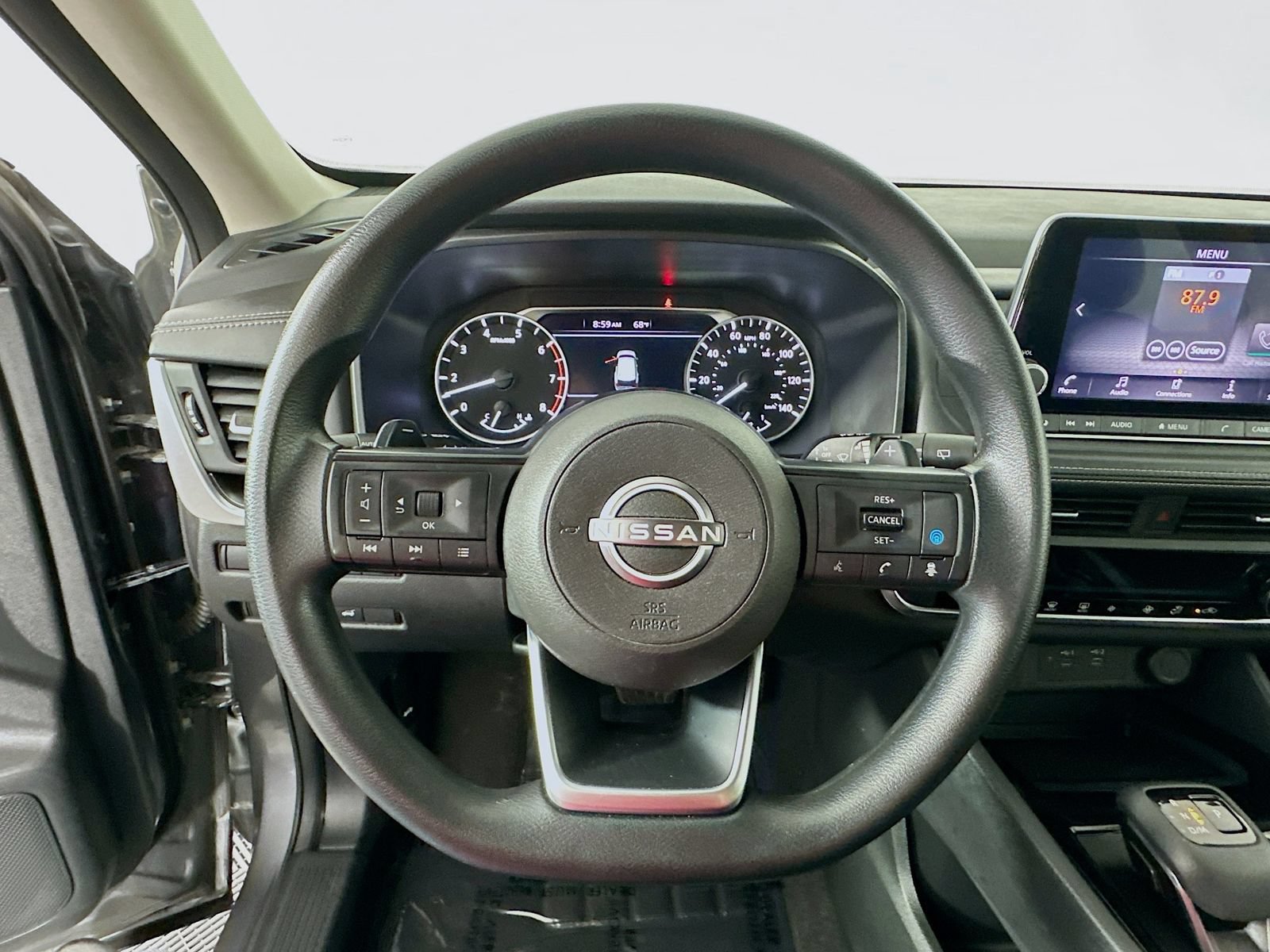 Used 2024 Nissan Rogue SV AWD/4WD image 12