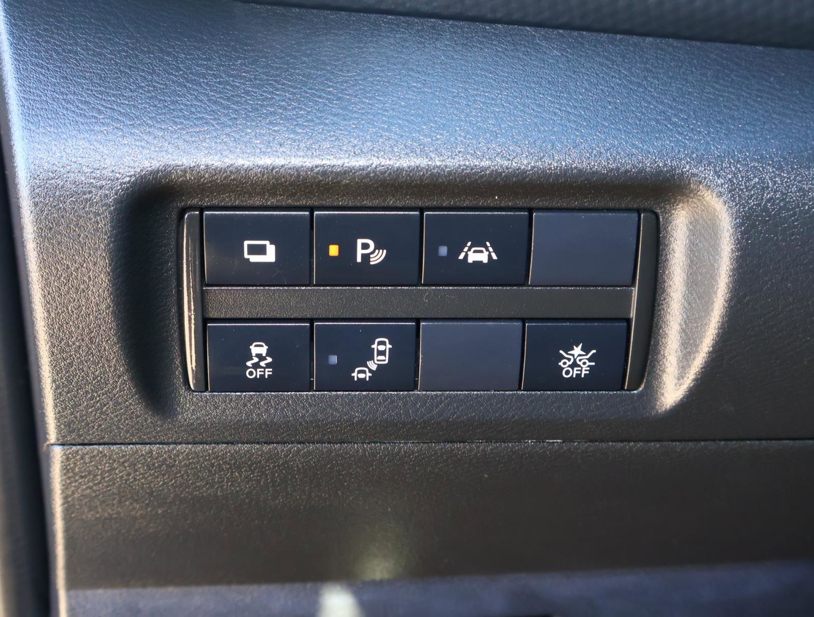 Used 2022 Nissan Kicks S image 20