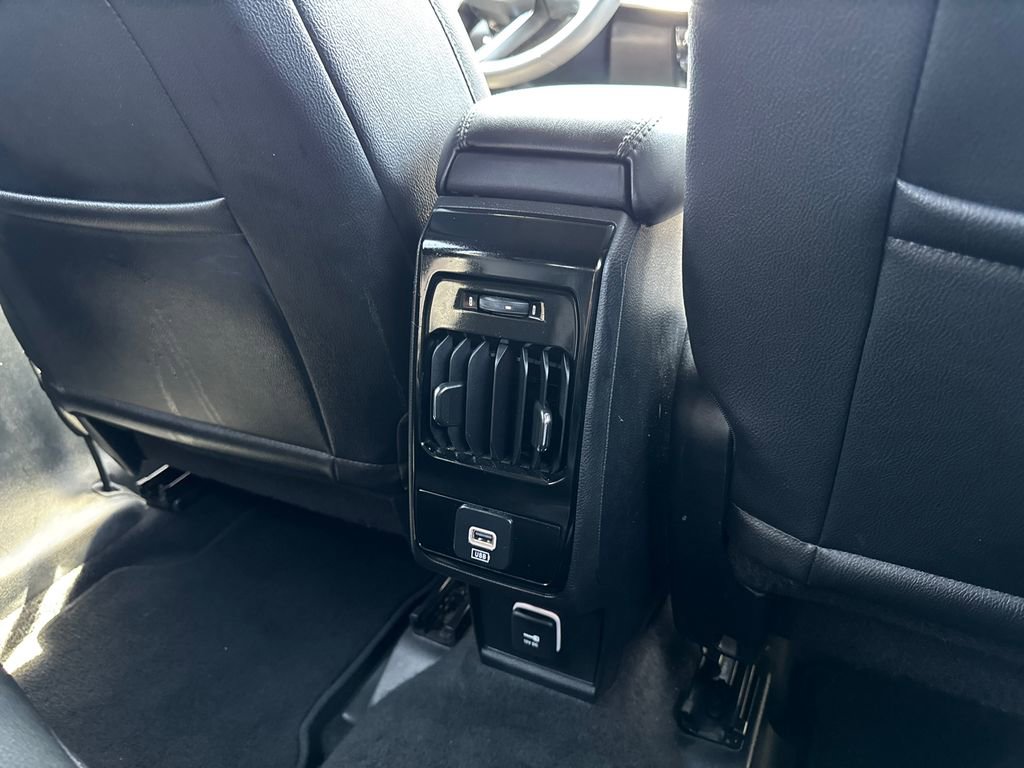 Used 2024 Jeep Compass Latitude AWD/4WD image 20