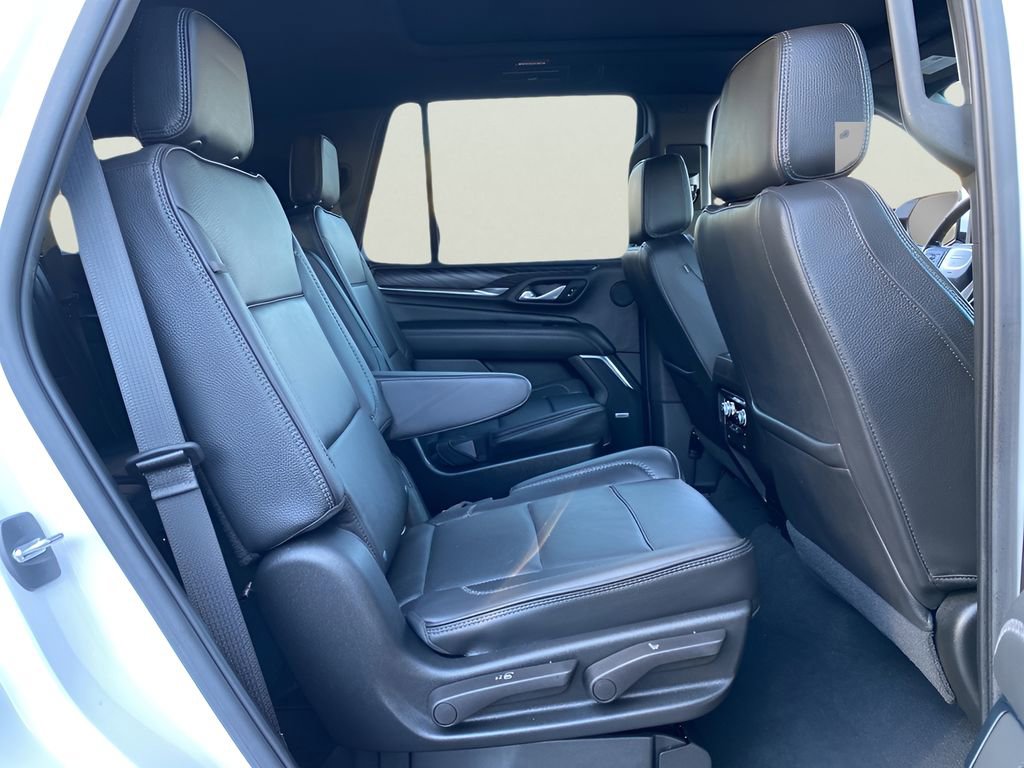 Used 2021 GMC Yukon Denali w/ Denali Premium Package image 20