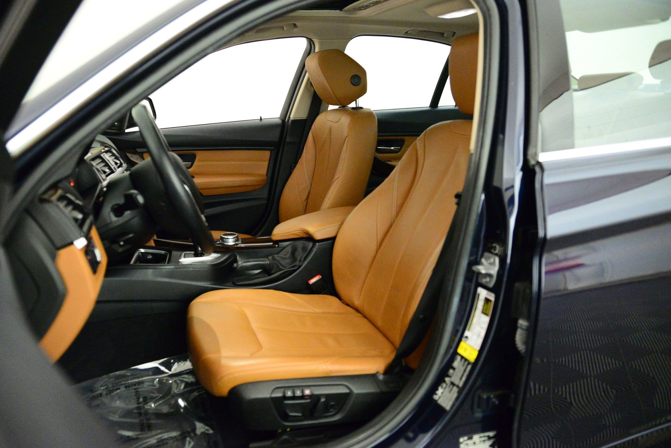 Used 2015 BMW 328i xDrive Sedan image 4