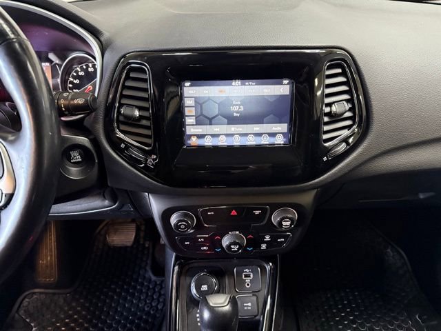 Used 2020 Jeep Compass Latitude image 15