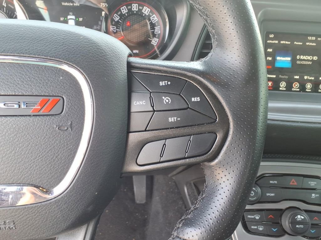 Used 2023 Dodge Challenger SXT w/ Blacktop Package image 15