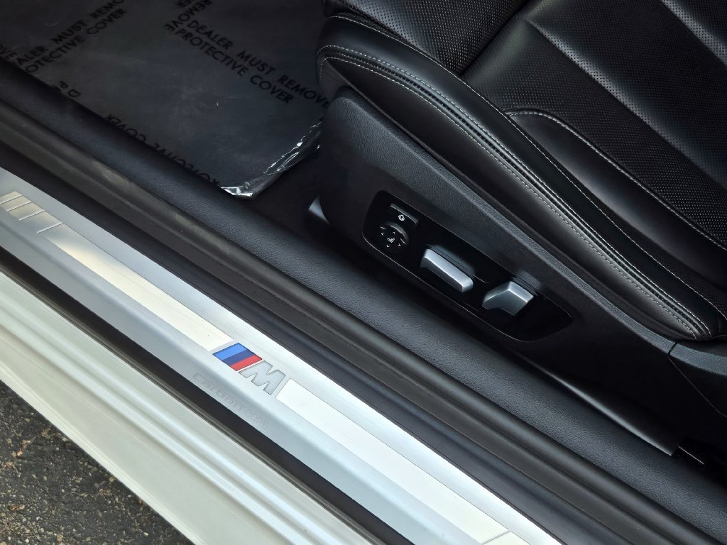 Used 2025 BMW 840i Convertible w/ Driving Assistance Package RWD image 19