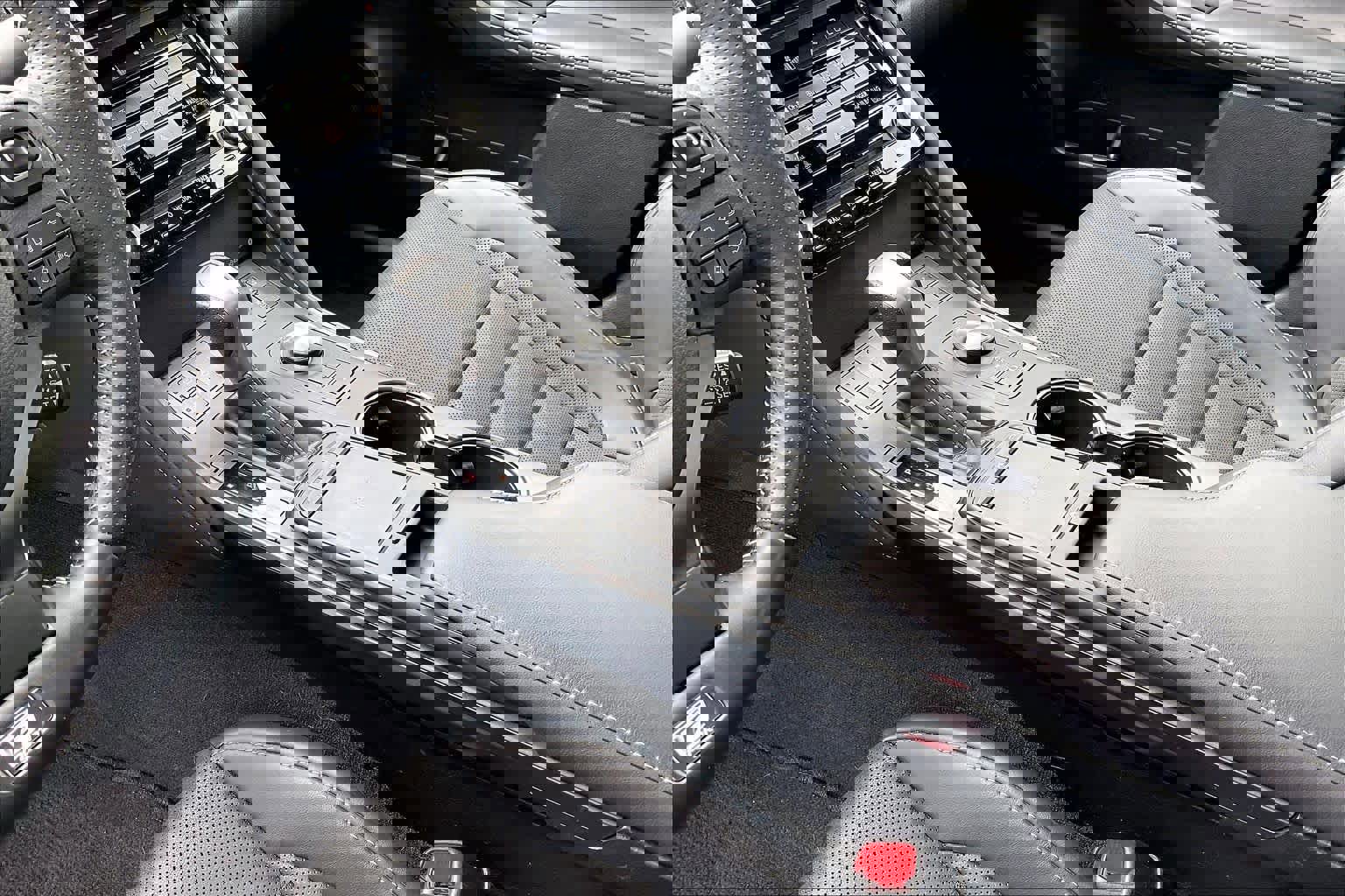 Used 2025 Lexus IS 350 F Sport w/ Navigation Package image 15