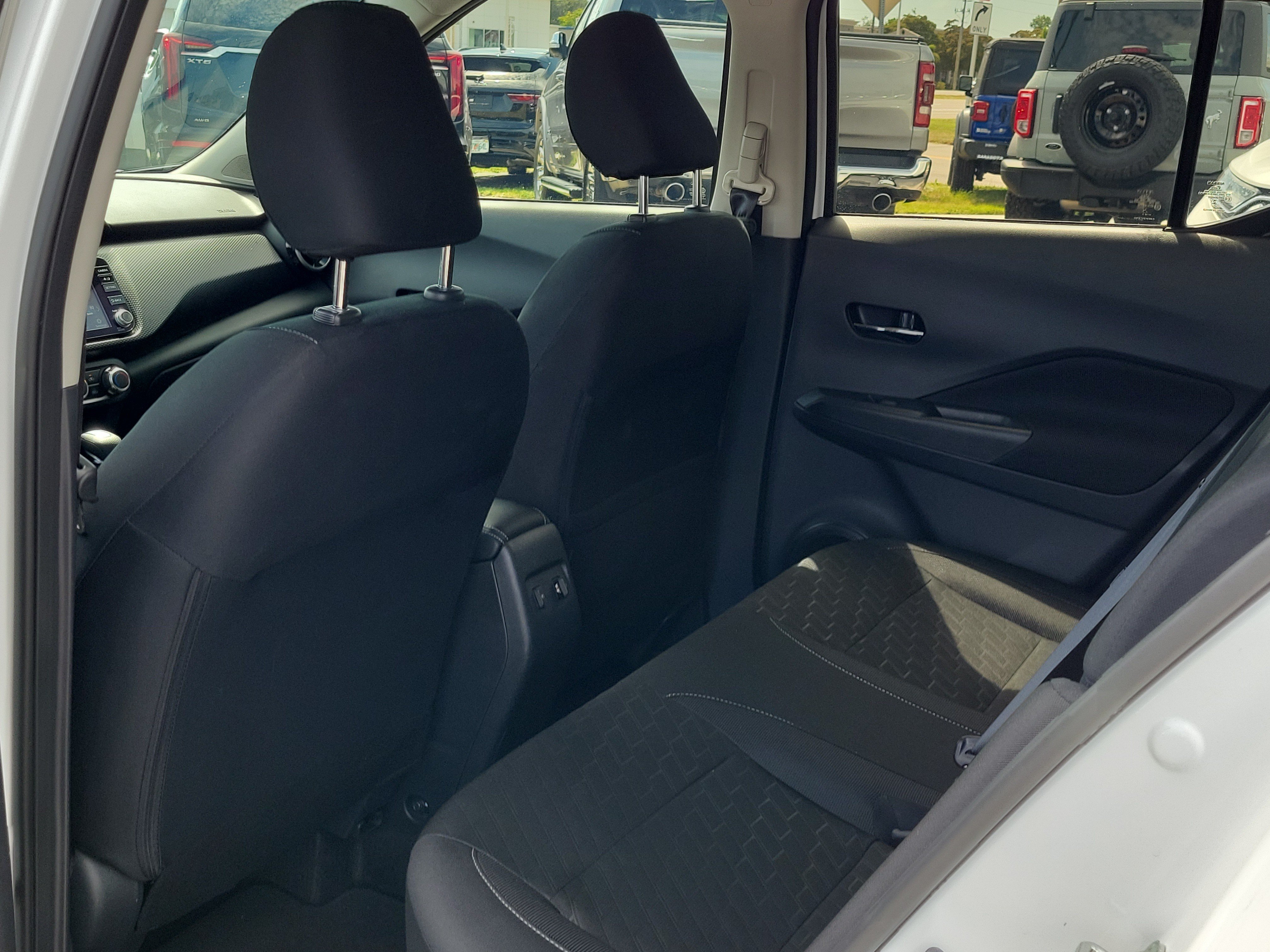 Used 2024 Nissan Kicks SV w/ Exterior Package FWD image 14