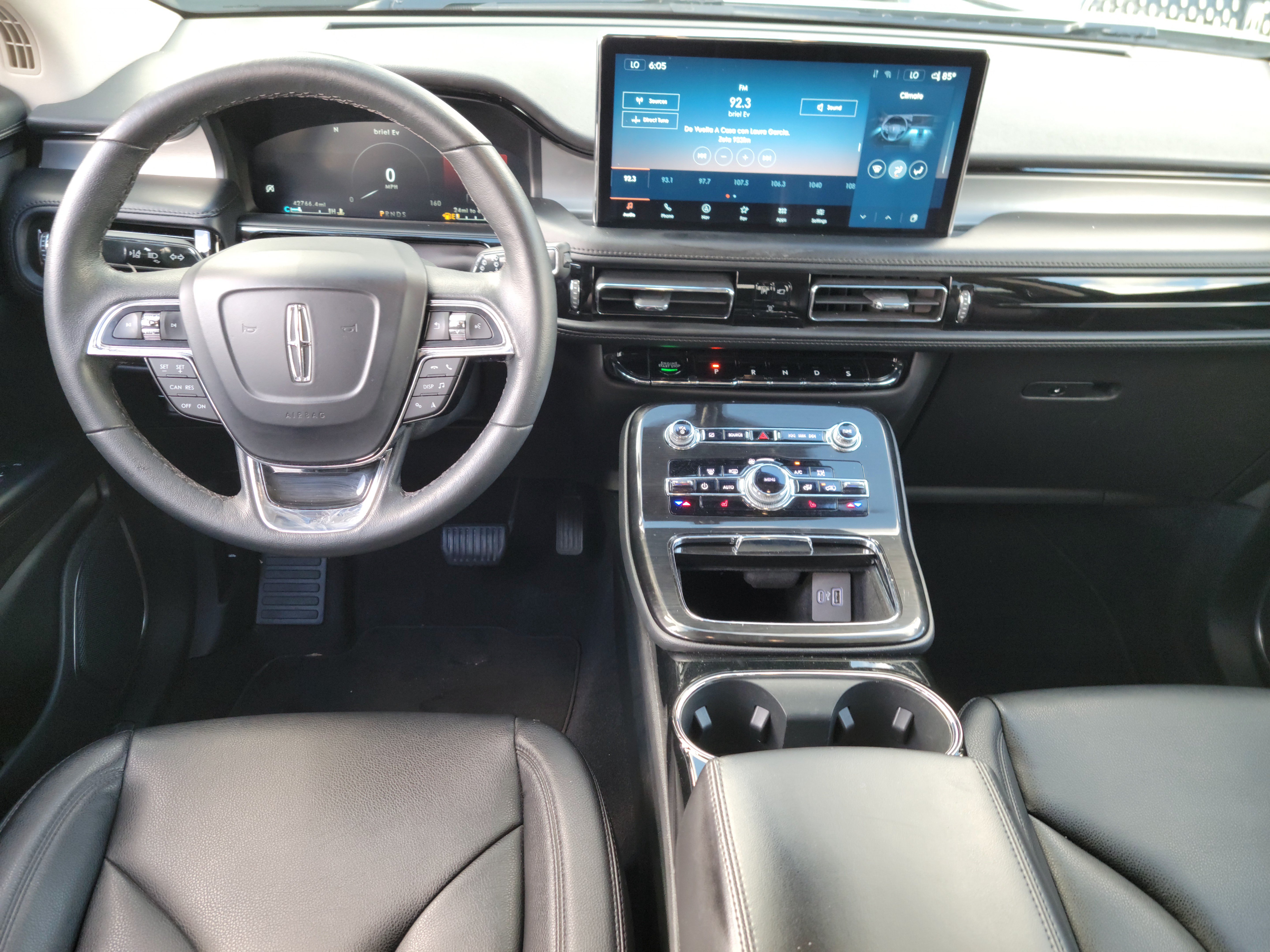 Certified 2023 Lincoln Nautilus AWD w/ Premium Package image 13
