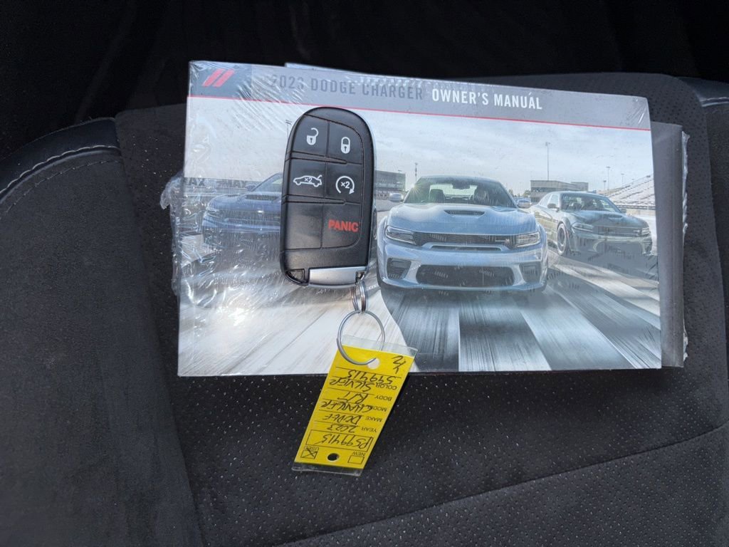 Used 2023 Dodge Charger R/T w/ Plus Group image 19
