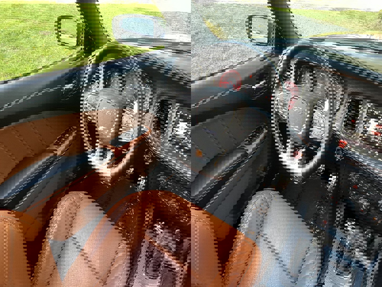 Used 2022 Dodge Charger SRT Hellcat w/ SRT Black Package image 13