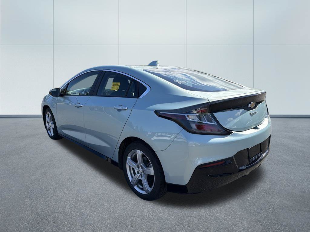 Used 2018 Chevrolet Volt LT w/ Comfort Package FWD image 11