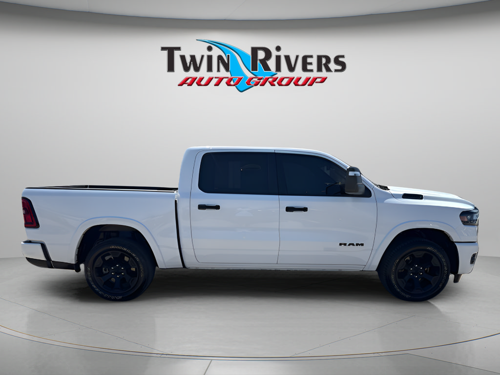 Used 2025 RAM 1500 Big Horn AWD/4WD image 5