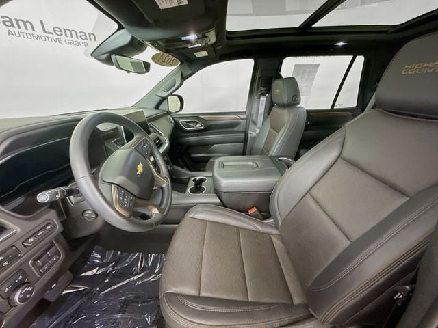 Used 2024 Chevrolet Tahoe High Country w/ Premium Package AWD/4WD image 24
