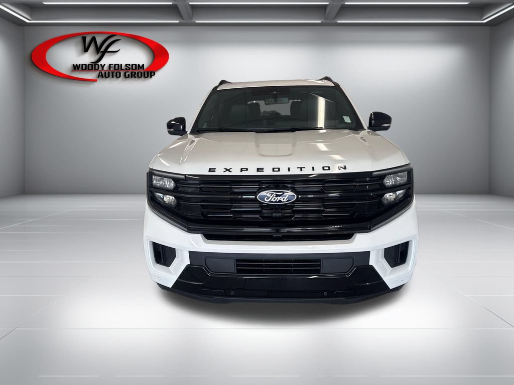 New 2027 Ford Expedition Platinum w/ Stealth Performance Package AWD/4WD image 2