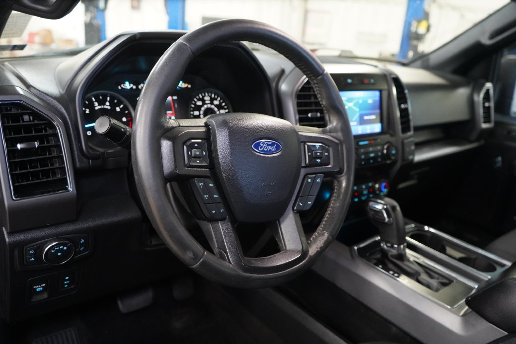 Used 2020 Ford F150 XLT w/ Equipment Group 302A Luxury AWD/4WD image 19