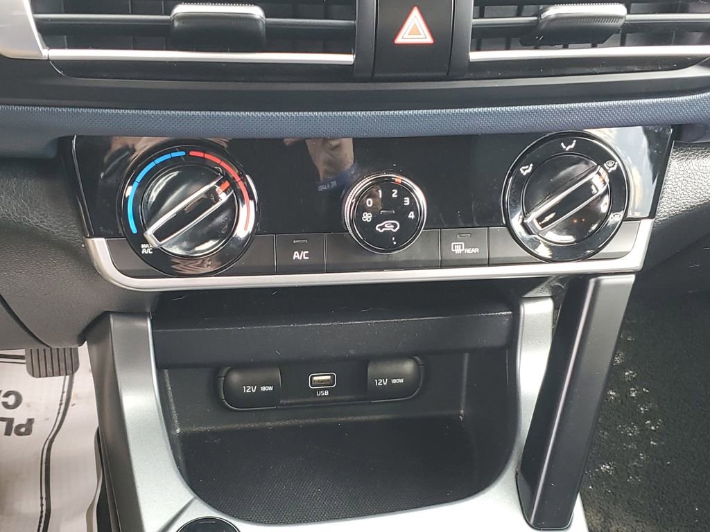 Used 2021 Kia Seltos S image 17