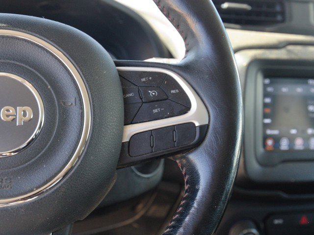 Used 2019 Jeep Renegade Trailhawk w/ Cold Weather Group II AWD/4WD image 19