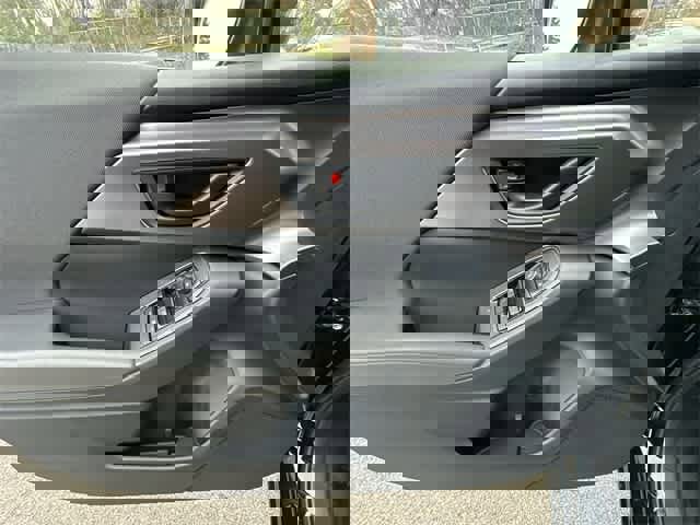 New 2025 Subaru Impreza 2.0i image 16