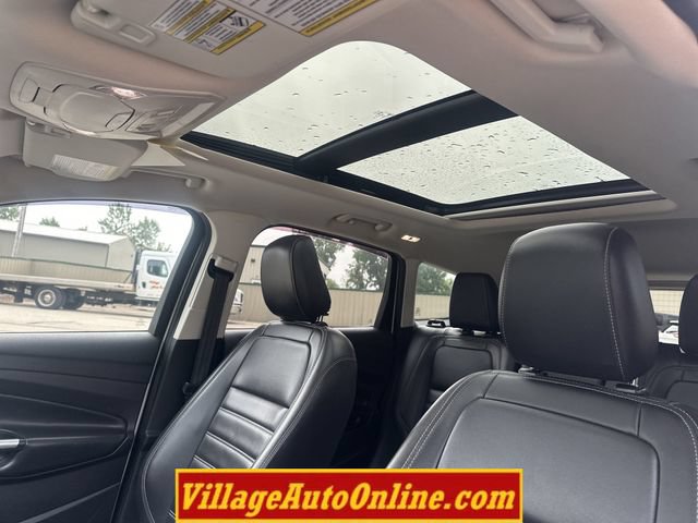 Used 2019 Ford Escape SEL AWD/4WD image 15