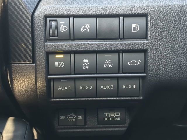 Used 2025 Toyota Tacoma TRD Pro image 28