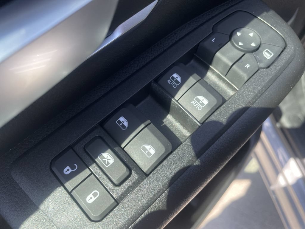 New 2025 RAM 1500 Lone Star AWD/4WD image 12