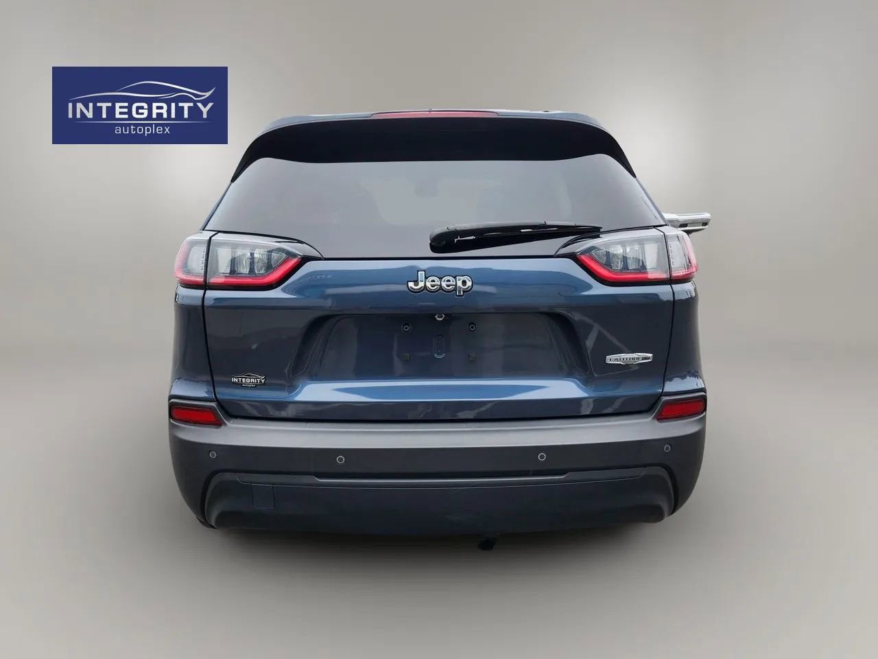 Used 2021 Jeep Cherokee Latitude Plus image 4