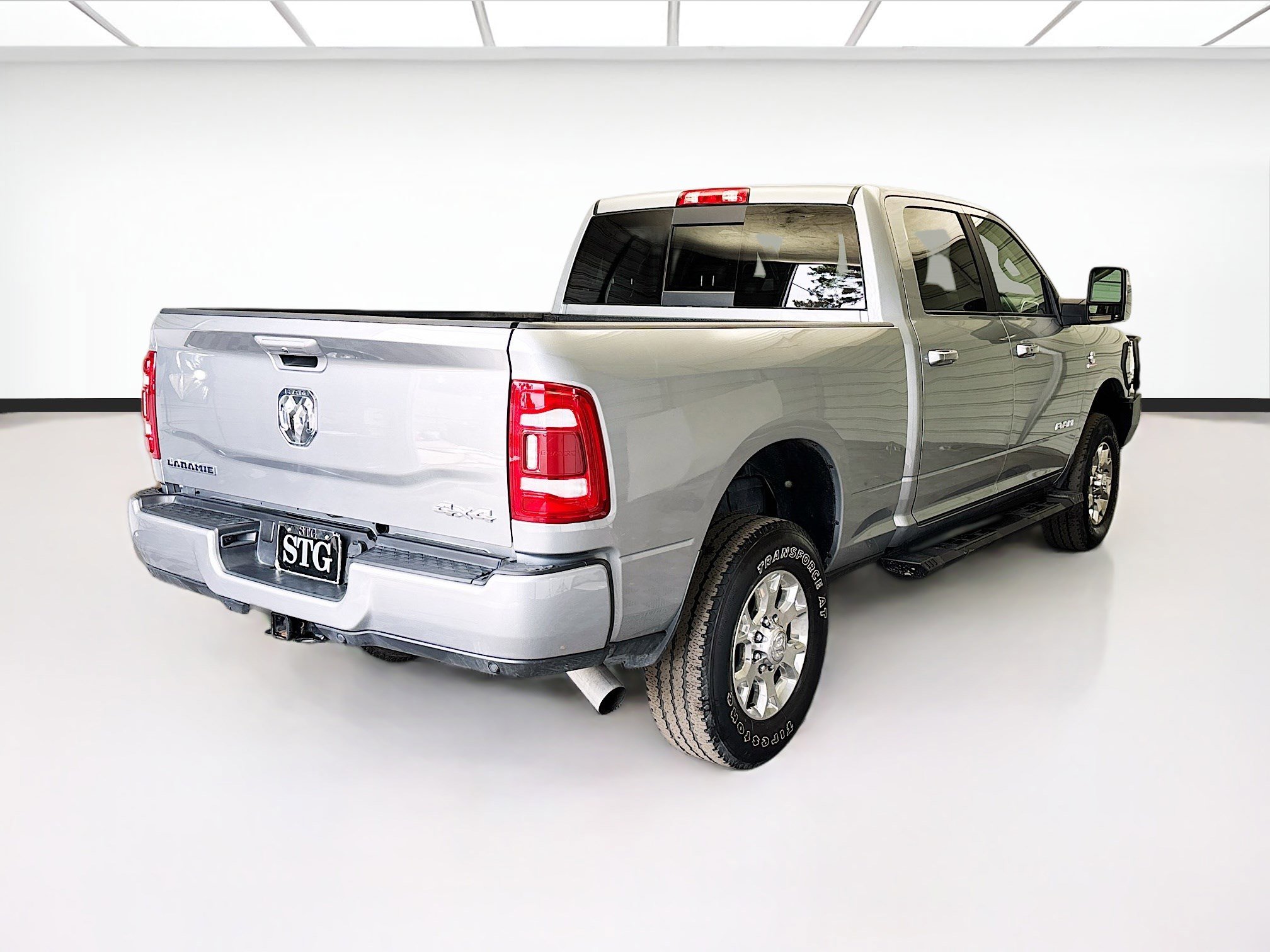 Used 2024 RAM 2500 Laramie image 4